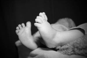 baby feet